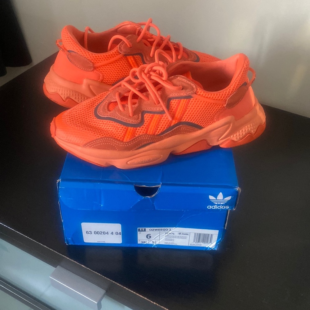 Adidas 0zweego